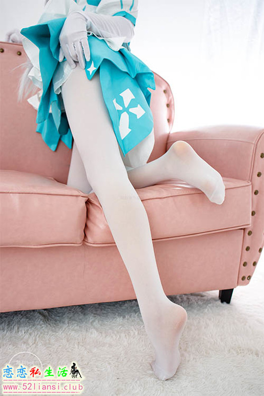 [森萝财团]-有料010 小奶糕Milky【74P/975M】