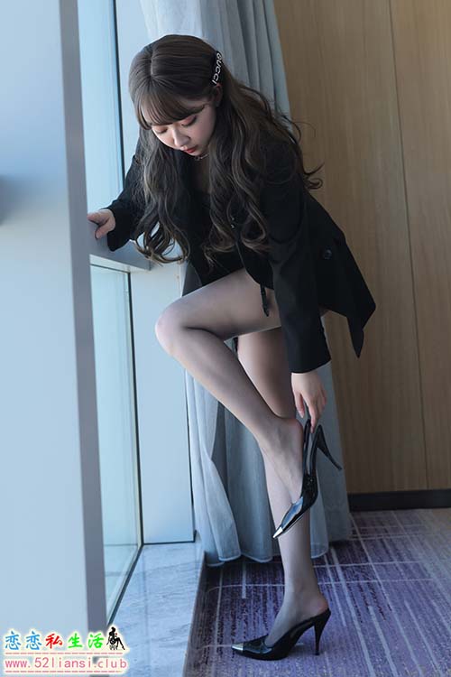 [小女巫露娜]NO.034 秋秋【56P/106M】