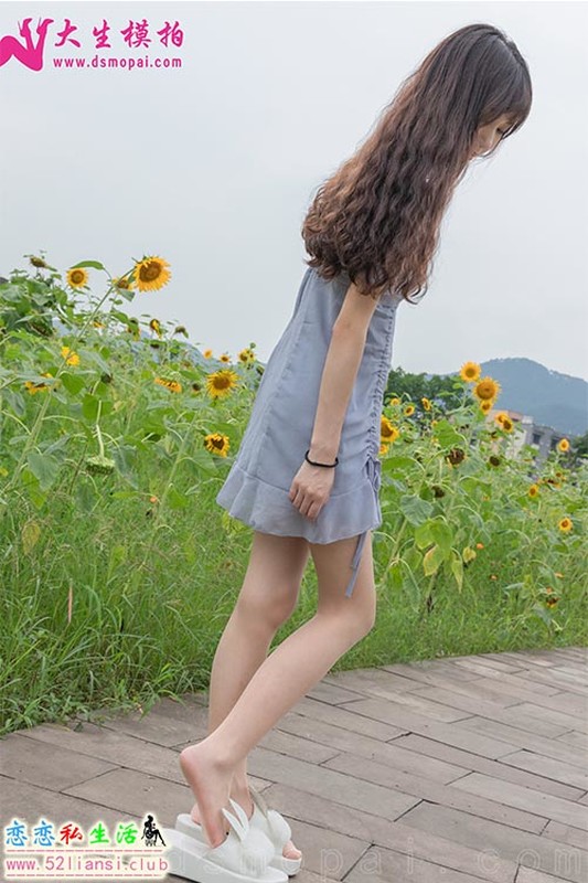 [大生模拍]-N235-婉欣-向日葵女孩（带视频）【47P+1V/1.24G】