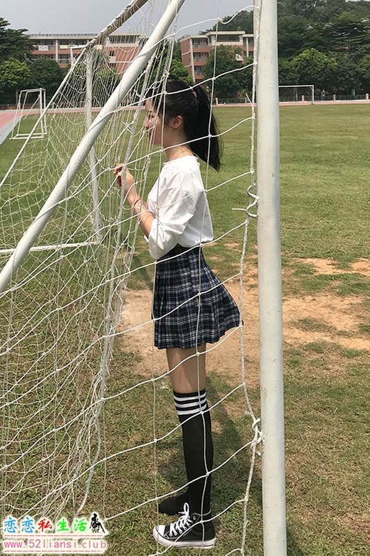 [最爱帆布鞋]027-学妹丝袜美腿写真（带视频）【109P+3V/336M】
