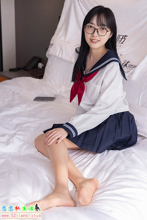 [袜啵啵] 积分限定作品 NO.005 稚予-JK制服、皮鞋、油亮肉丝(常规加长版)【134P+1V/4.12G】