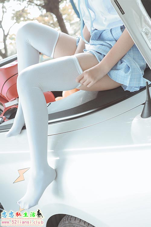 [美图精选]08-不呆猫 白丝过膝袜【21P+12V/209M】