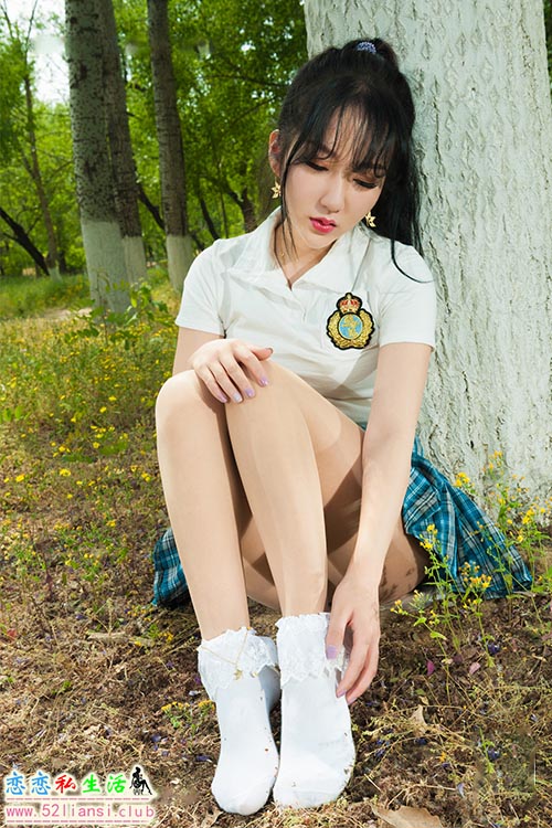 [Ligui丽柜] 2022.09.26《野花芬芳》汐汐【63P/120M】