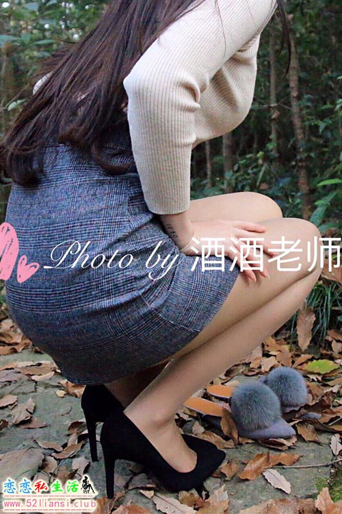 [酒酒老师] 48《野外脱丝》【46P/34M】