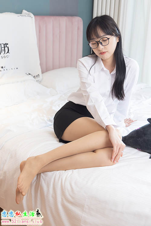 [袜啵啵] 094期 稚予-高跟鞋、肉丝(带视频)【139P+1V/5.3G】
