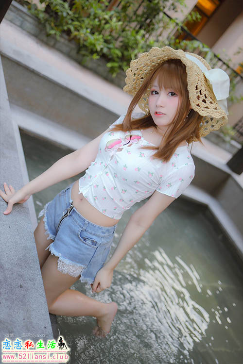 [美图精选]714-Nyako喵子-温泉【32P/44M】