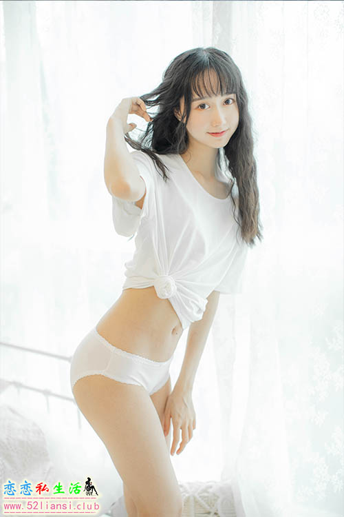 [木绵绵OwO] 35- 3套内衣电子图【30P/155M】