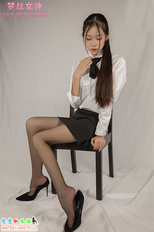 [MSLASS梦丝女神] NO.124 诗琪 制服OL（带视频）【41P+1V/757M】