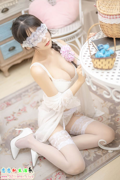 [香草喵露露]NO.015 白色玫瑰【49P+2V/340M】