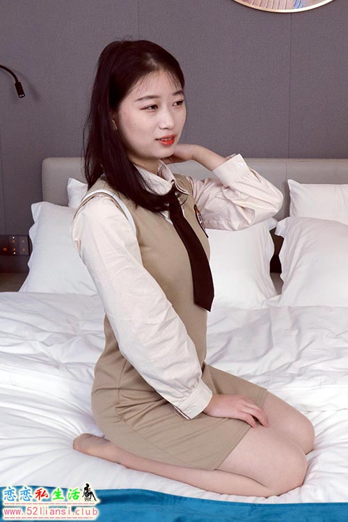 [初夏女神]024期 念念~秋冬学院风显瘦连衣裙S码搭配(带视频)【133P+1V/4.42G】