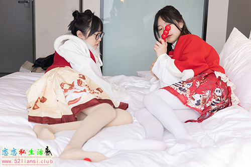 [袜啵啵] 054期 小甜豆与稚予-给大家拜年啦(带视频)【139P+1V/5.87G】