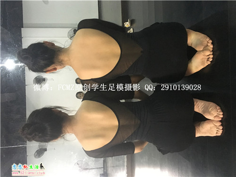 [FCMZ学生足模]A43-舞蹈2妹子【135P/95M】