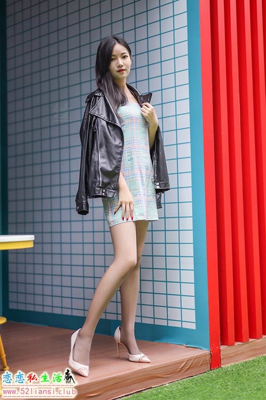 [丝慕写真]故事集10 文欣 - 书店偶遇美腿小姐姐【97P/97M】