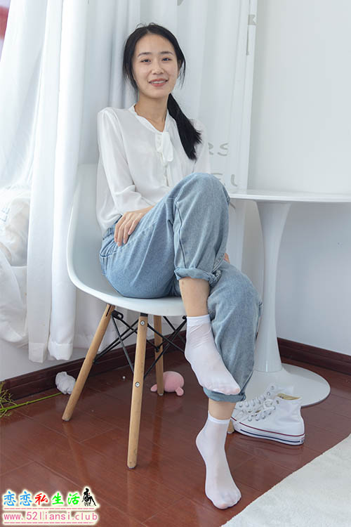 [物恋传媒] No.1215 菜菜-日后向日葵(带视频)【156P+1V/4.24G】