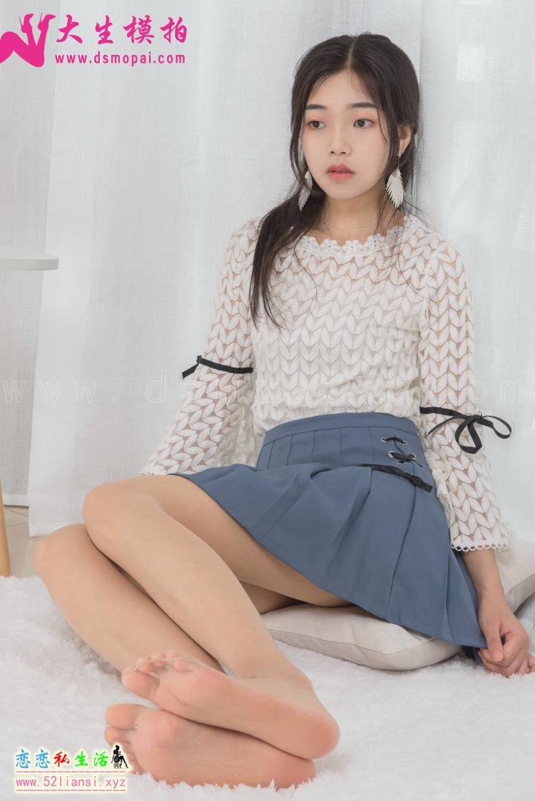 大生模拍-N126-花花 超美嫩足(有视频)【39P+1V/569M】 大生模拍-N126-花花 超美嫩足(有视频)【39P+1V/569M】