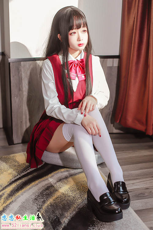 [美图精选]96-日奈娇-JK少女红裙【28P/44M】
