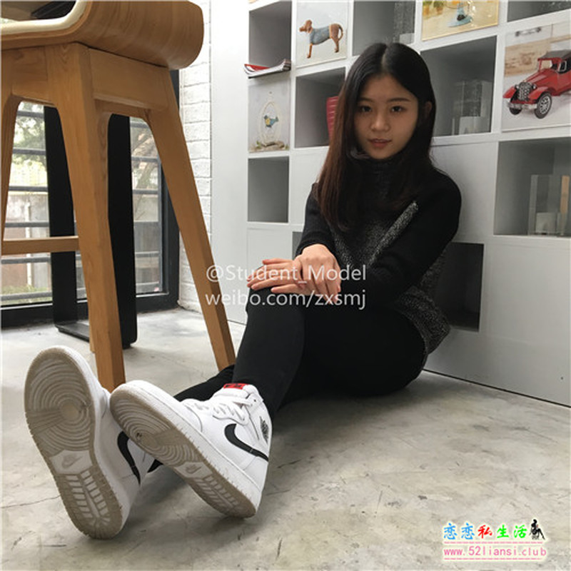 [Student_Model] 编号41-kuku【60P/100M】