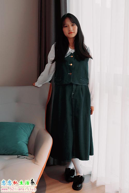[初夏女神]005期 沙沙~牛仔M码长裙搭小黑皮鞋(带视频)【112P+1V/5.25G】