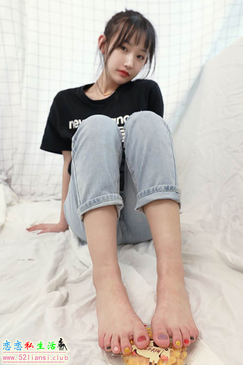 [IMZSOCK爱美足] 2021年-第07期 圆子(带视频)【68P+1V/1.52G】