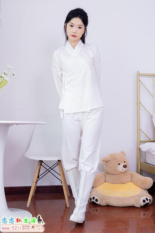 [物恋传媒] No.1586 小竹-纯白小仙女(带视频)【186P+1V/4.13G】