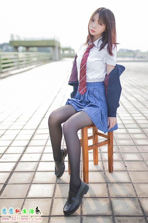 [疯猫ss]NO.026天台JK制服【30P/164M】
