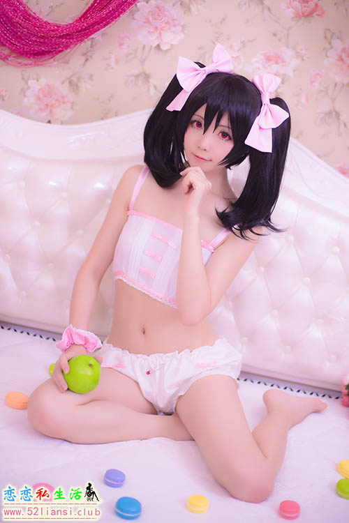 [星之迟迟] VOL.19 矢泽妮可【39P/208M】