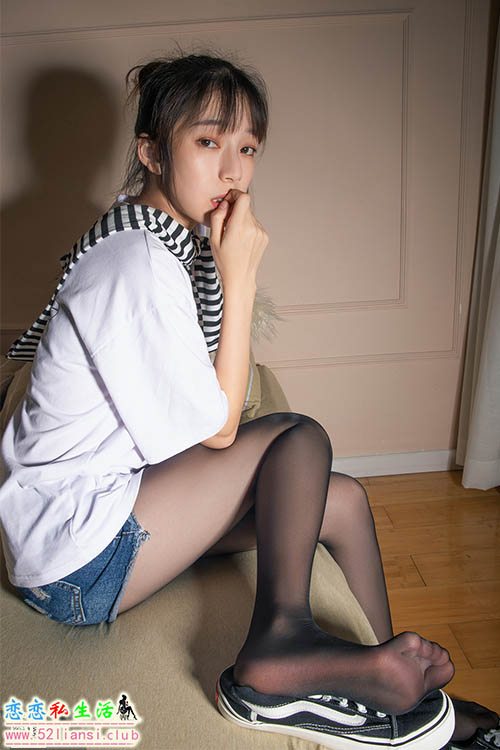 [SHENSHI绅士] – SS049 学生兼职美优【61P/83M】