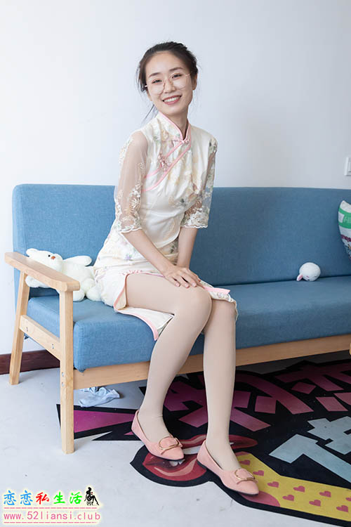 [物恋传媒] No.931 菜菜-微风与诗声(带视频)【154P+1V/4.4G】