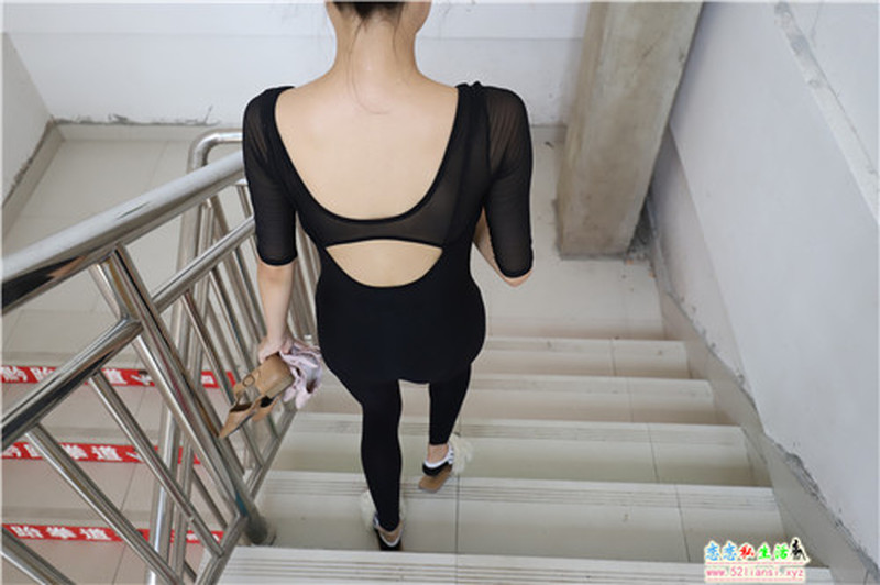 大西瓜爱牙膏-2019 08月活动模特1 黑色舞蹈服(带视频)【165P+1V/926M】 大西瓜爱牙膏-2019 08月活动模特1 黑色舞蹈服(带视频)【165P+1V/926M】