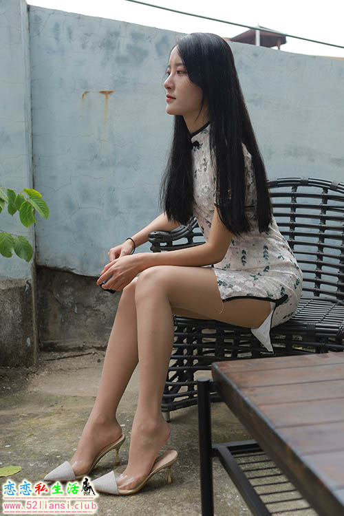 [IESS异思趣向] 丝享家 1042：婉萍《旗袍美人》【85P/107M】