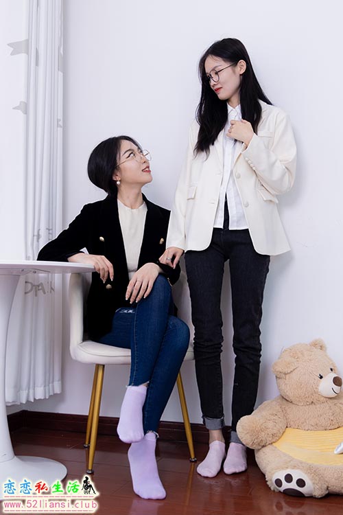 [物恋传媒] No.1687 纱纱&颜颜-玻璃上的雨滴(带视频)【150P+1V/5.51G】