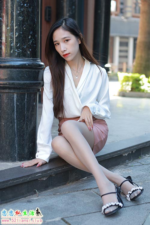 [IESS异思趣向] 丝享家 1250：美子《街角的爱人》【88P/97M】