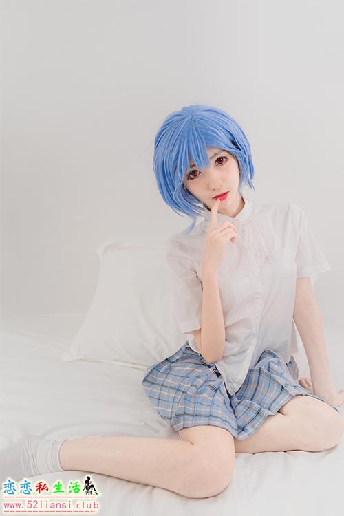 [南桃Momoko] 19-绫波丽制服【22P/18M】