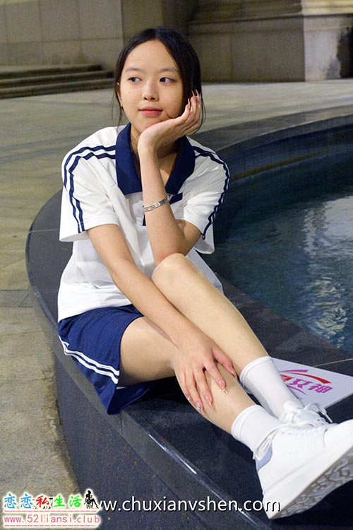 [初夏女神]076期 情情~【开学前夕】最后一次温馨高中校服了(带视频)【116P+1V/5.41G】