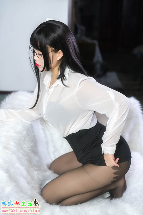 [美图精选]256-白烨-家庭教师【67P/117M】