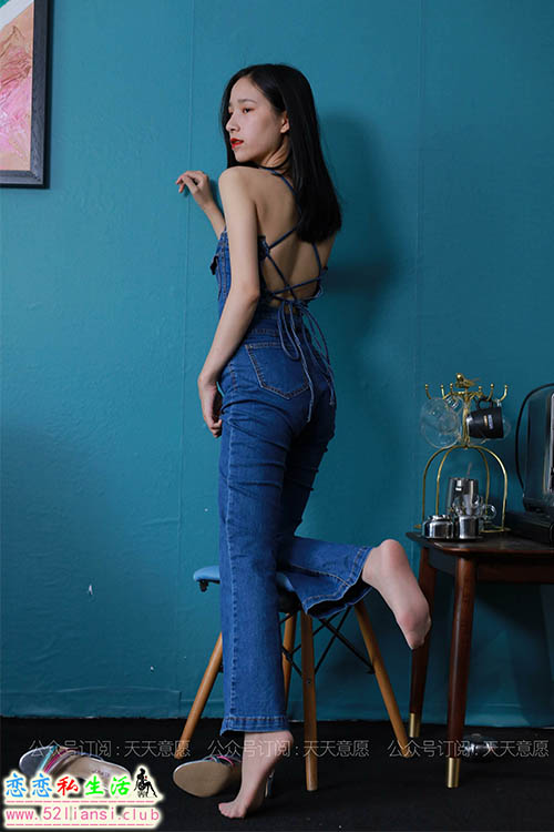 [IESS异思趣向] 丝享家 879：美子《美背加库里丝》【99P/100M】