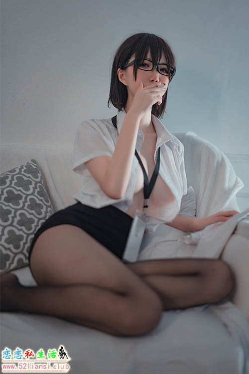 [美图精选]497-阿薰kaOri-黑丝OL【45P/183M】
