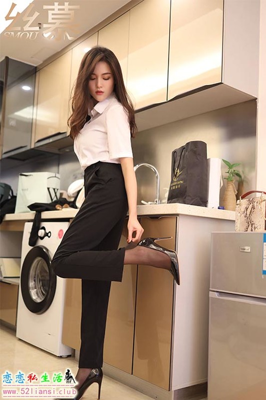 [丝慕写真] SM451 模特：泡芙《裤里丝小tip》【69P/86M】
