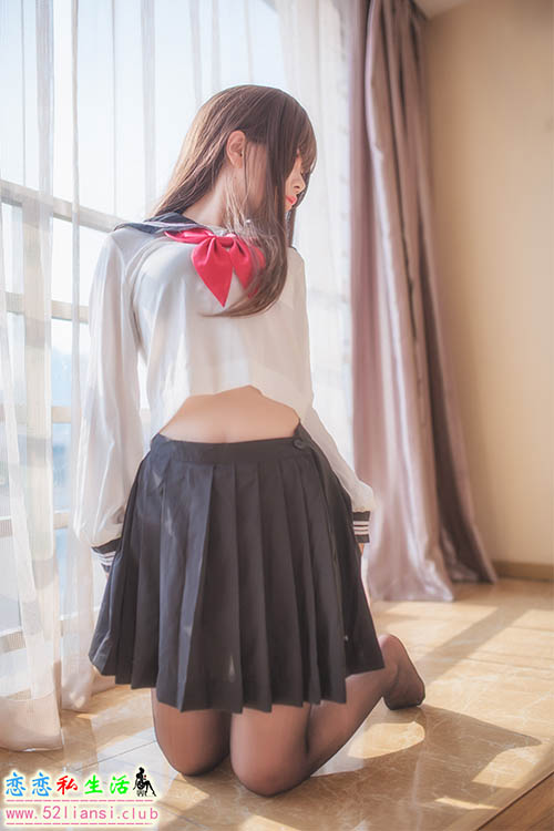 [白金saki] 05 水手黑丝【37P/120M】