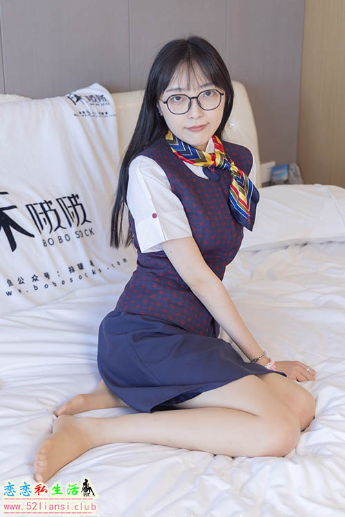 [袜啵啵] 115期 稚予-平底鞋、肉丝、空姐制服(带视频)【136P+1V/5.39G】