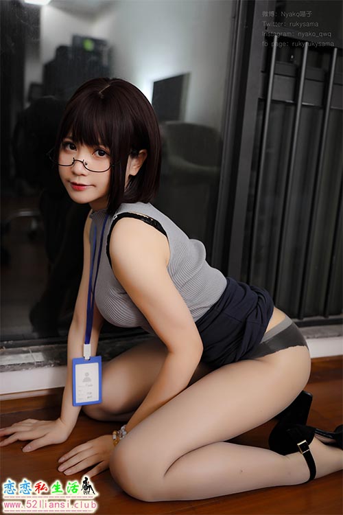 [美图精选]677-Nyako喵子-誰も知らないの大人時間1【66P+2V/246M】