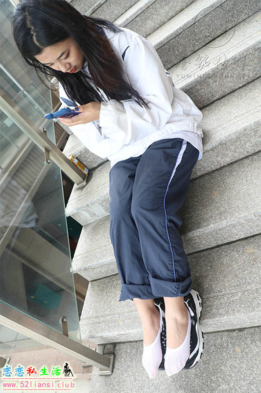 [誉铭传媒] 263期-学妹校服船袜【127P/869M】