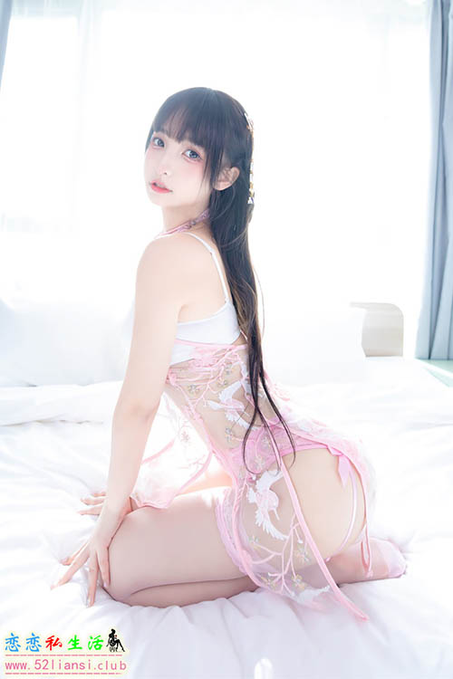 [神楽板真冬] VOL.106《小鸟依人》【75P/263M】