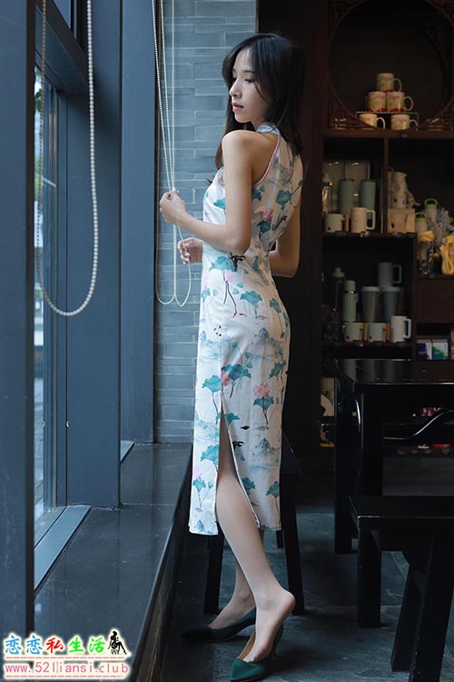 [IESS异思趣向] 丝享家 1484：美子《绿鞋佳人》[86P／90MB]