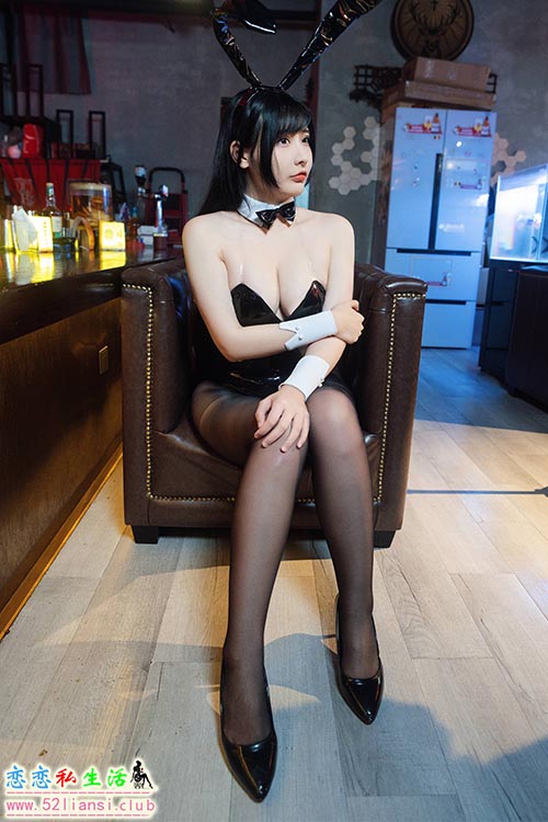 [美图精选]1113-糖果果Candy-黑胶兔兔2【159P/430M】