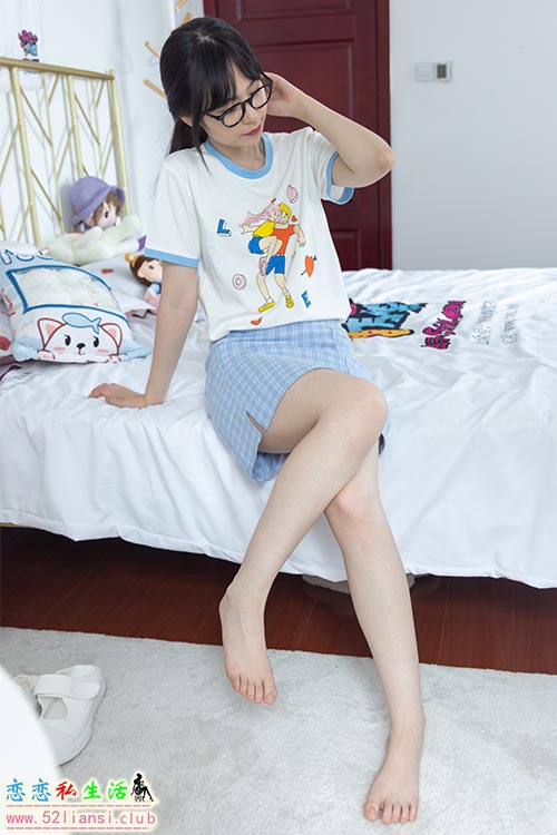 [物恋传媒] No.1248 兮兮-生于尘埃(带视频)【149P+1V/3.53G】