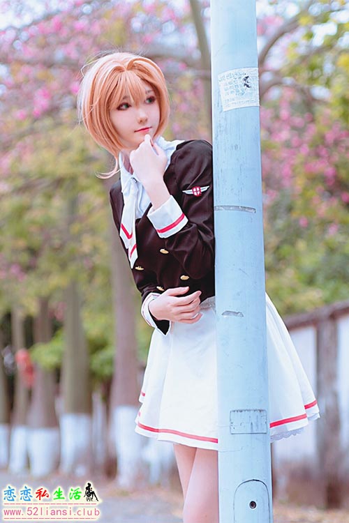 [南桃Momoko] 40-木之本樱制服【9P/19M】