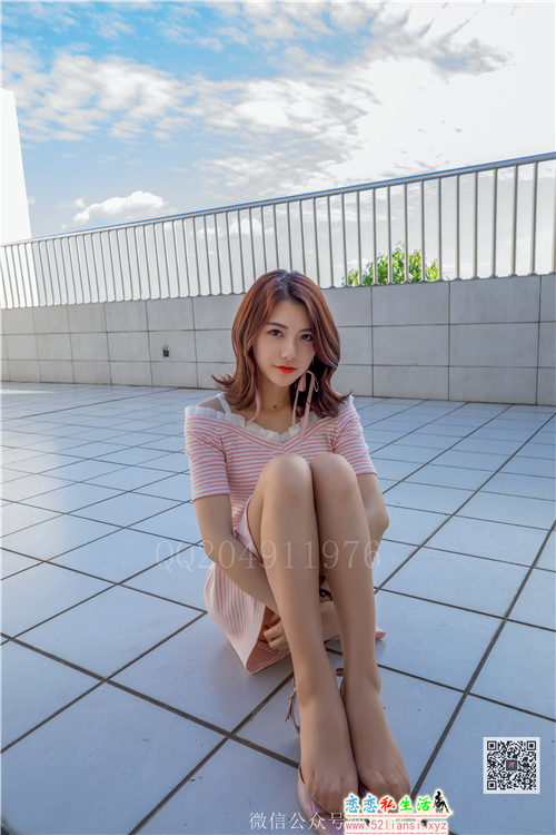 纳丝摄影-NO.131兔子 美腿丝袜(带视频)【88P+1V/1.68G】 纳丝摄影-NO.131兔子 美腿丝袜(带视频)【88P+1V/1.68G】