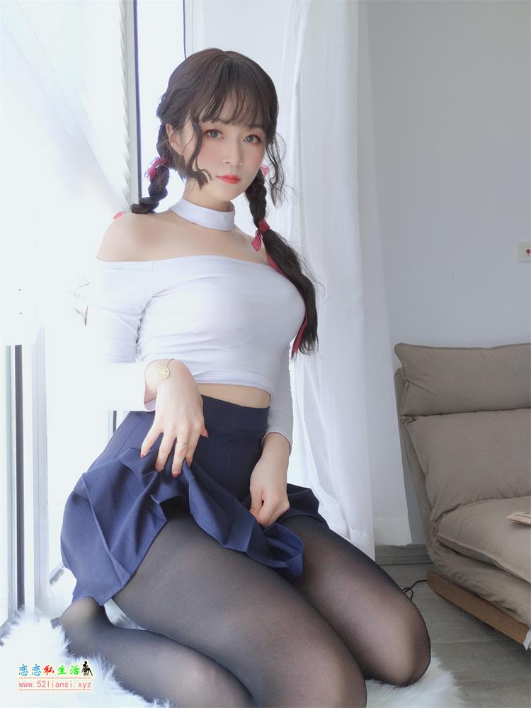 [白银81] 11-邻家大姐姐的黑丝（带视频）【45P+1V/252M】