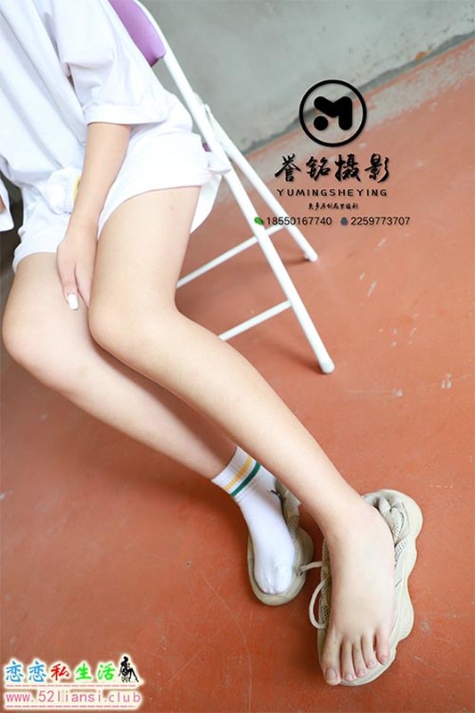 [誉铭传媒] 130期-2019.10.09定制（带视频）【130P+1V/1.08G】